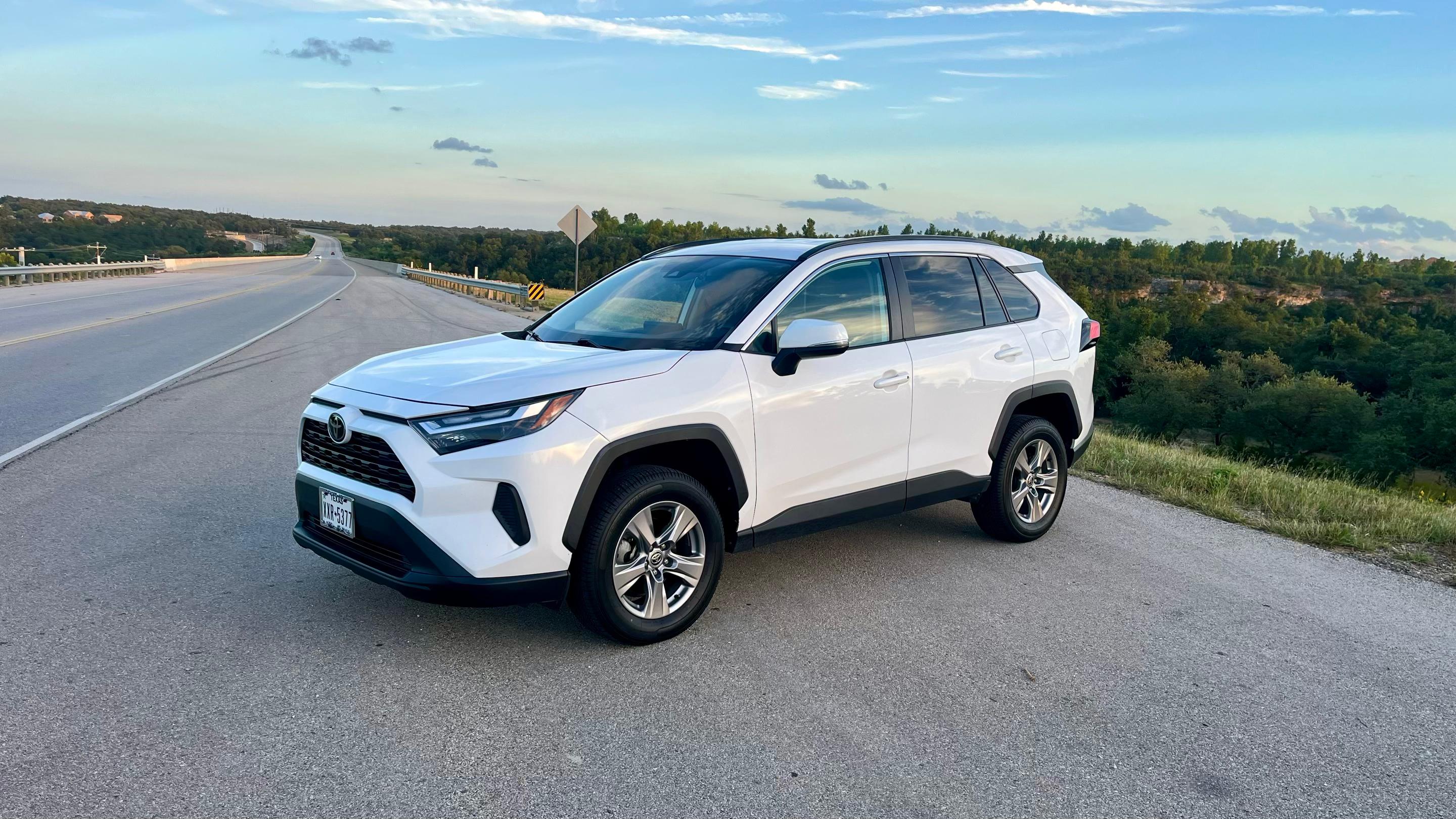 Toyota RAV4 2022 in Austin, TX