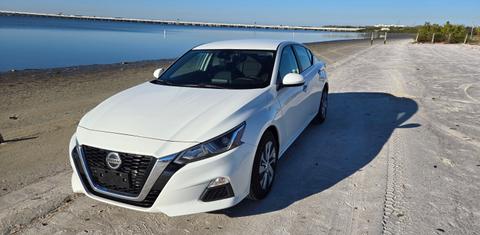 Nissan Altima 2021