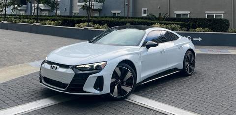 Audi e-tron GT 2024