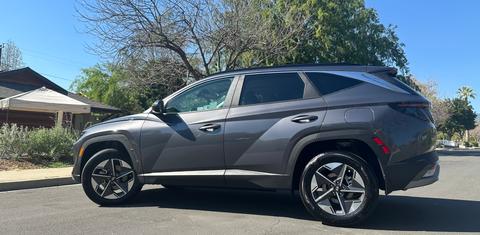 Hyundai Tucson Hybrid 2025