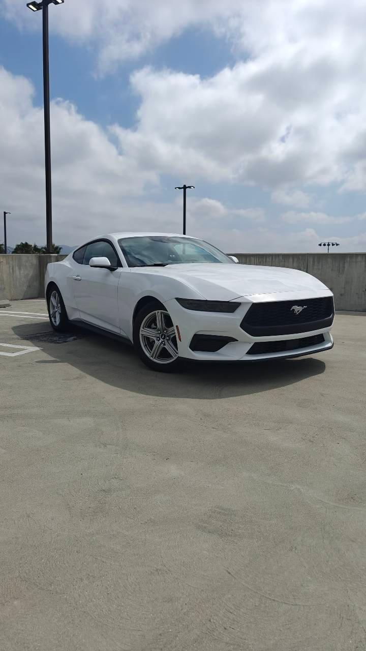 Ford Mustang 2026 in 