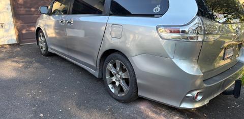 Toyota Sienna 2014