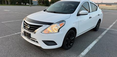 Nissan Versa 2016