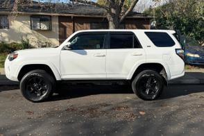 Toyota 4Runner car