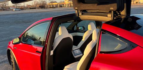 Tesla Model X 2022