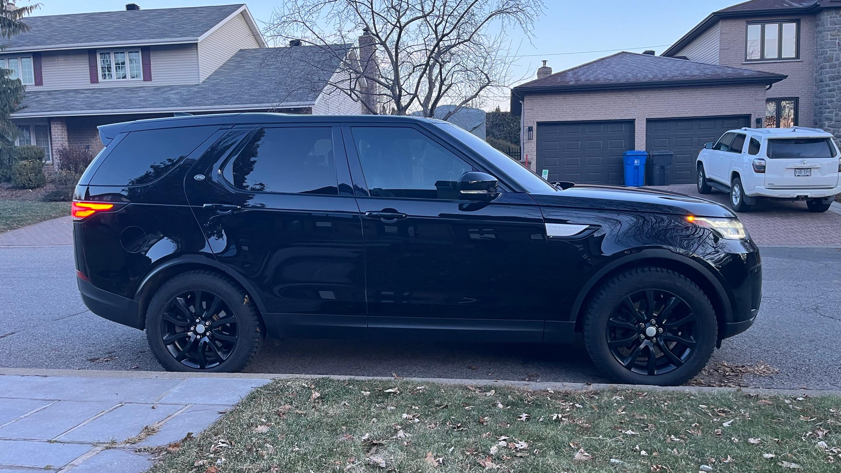Land Rover Discovery 2017 à Longueuil, QC