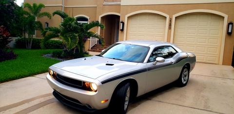 Dodge Challenger 2012