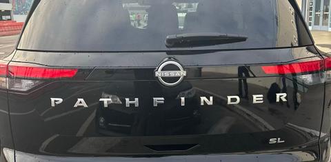 Nissan Pathfinder 2024