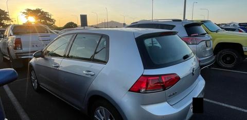 Volkswagen GOLF 2013