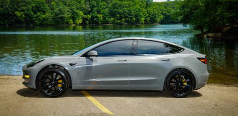 Tesla Model 3 2020