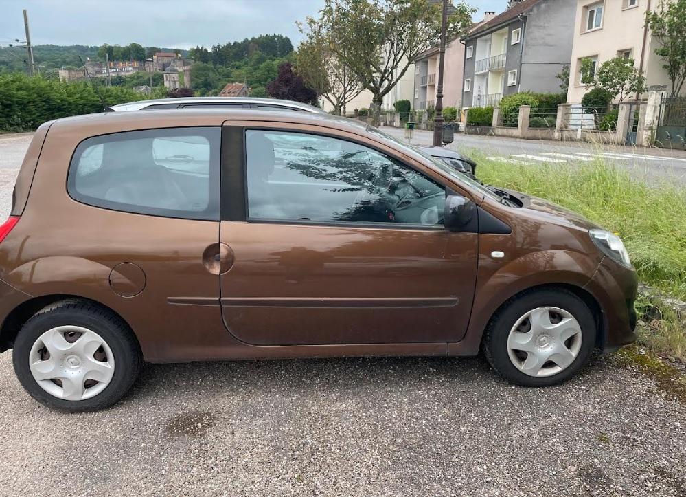 Renault TWINGO II 2011 à Lille