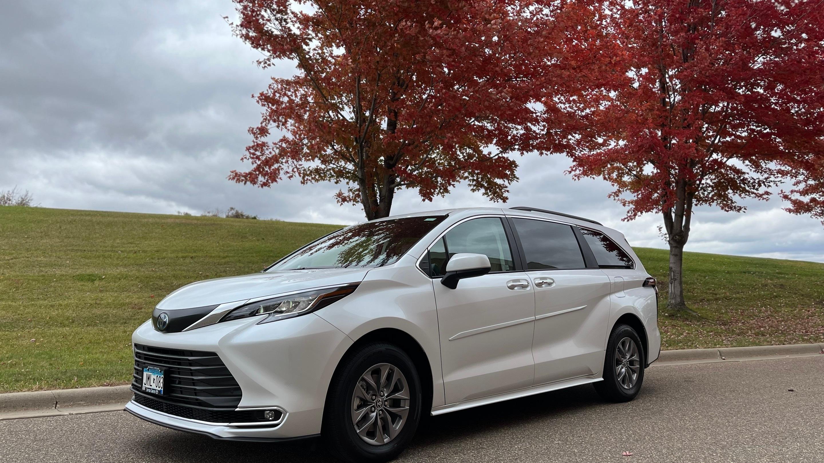 Toyota Sienna 2022 rental in Bloomington, MN by Priyadharsini | Turo