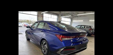Hyundai Elantra 2025