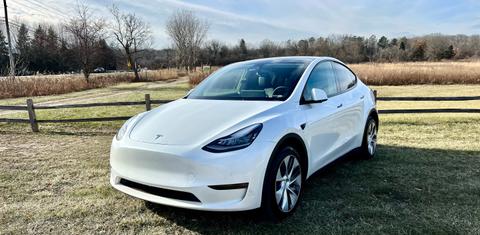 Tesla Model Y 2022