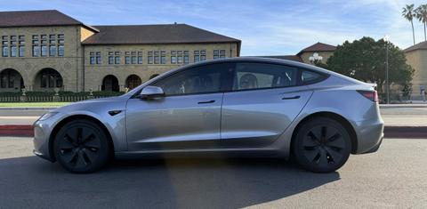 Tesla Model 3 2025