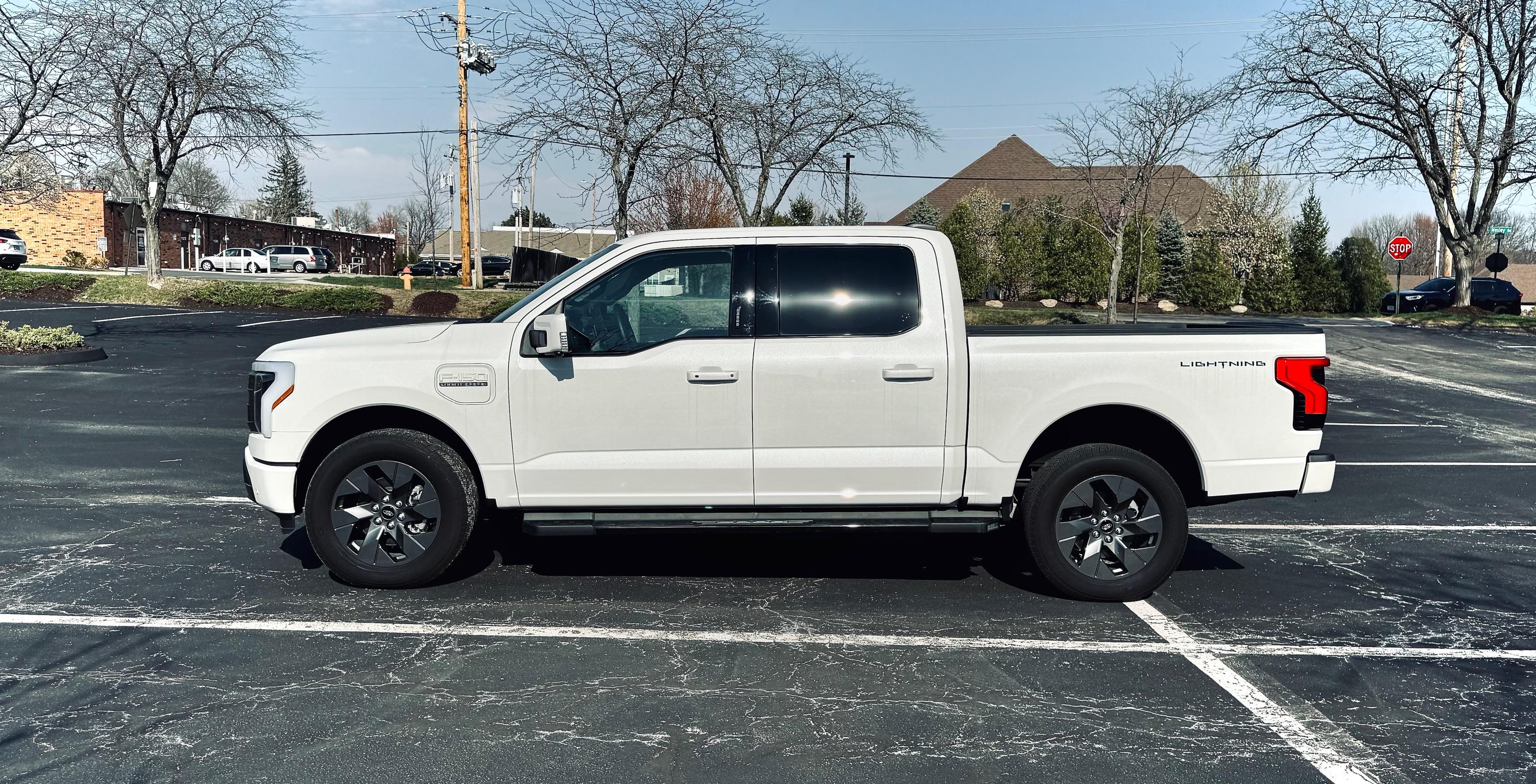 Ford F-150 Lightning 2022 in St. Louis, MO