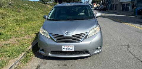 Toyota Sienna 2014