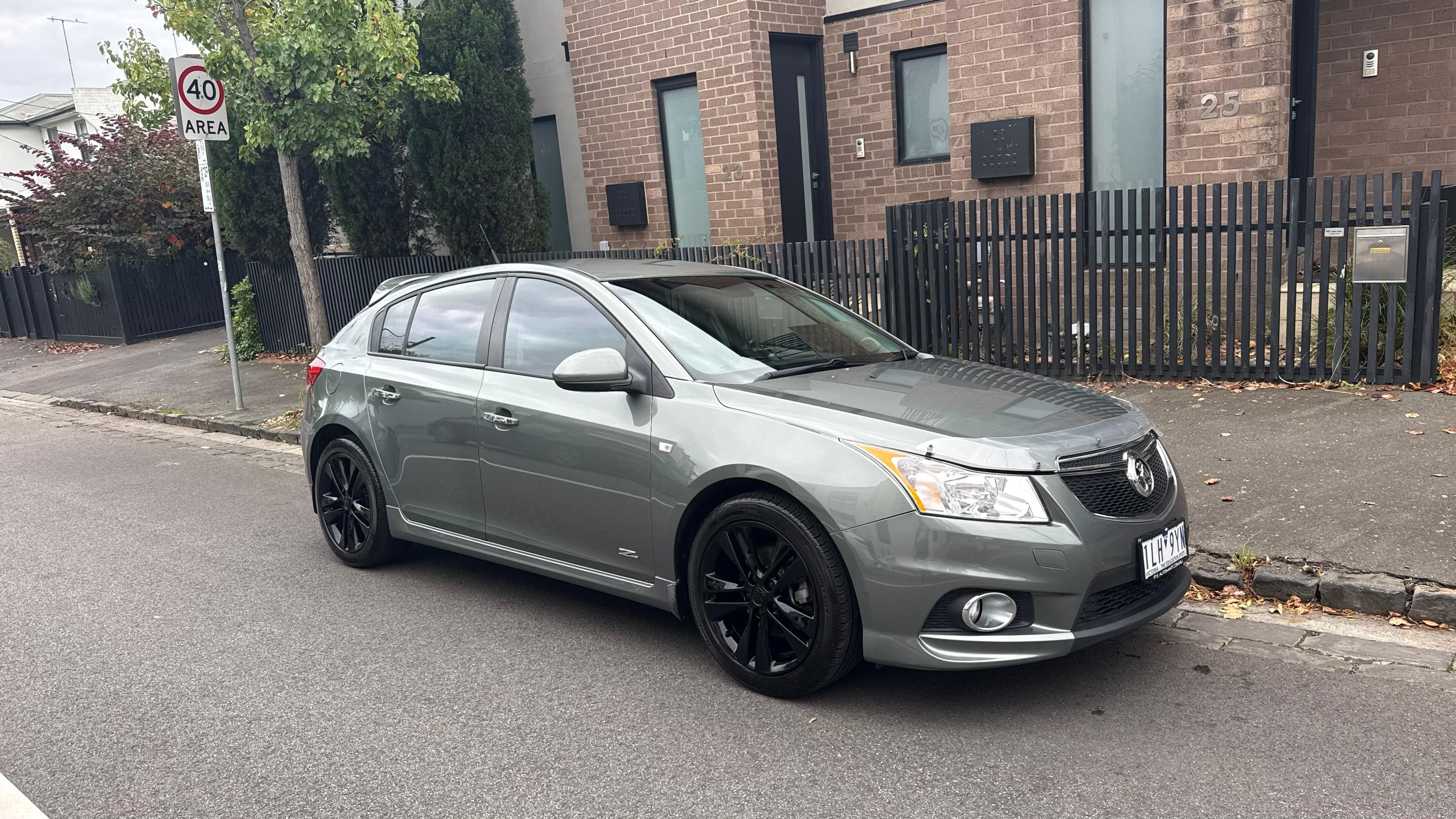 Holden CRUZE 2014 in Windsor