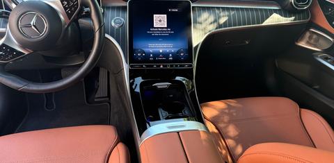 Mercedes-Benz C-Class 2024
