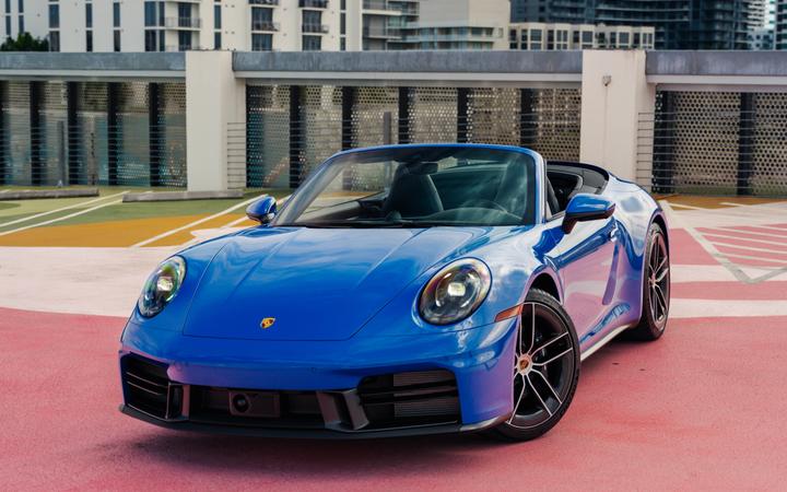 Porsche 911 2025 Carrera