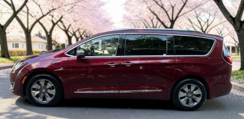 Chrysler Pacifica 2017