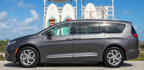 Chrysler Pacifica 2022