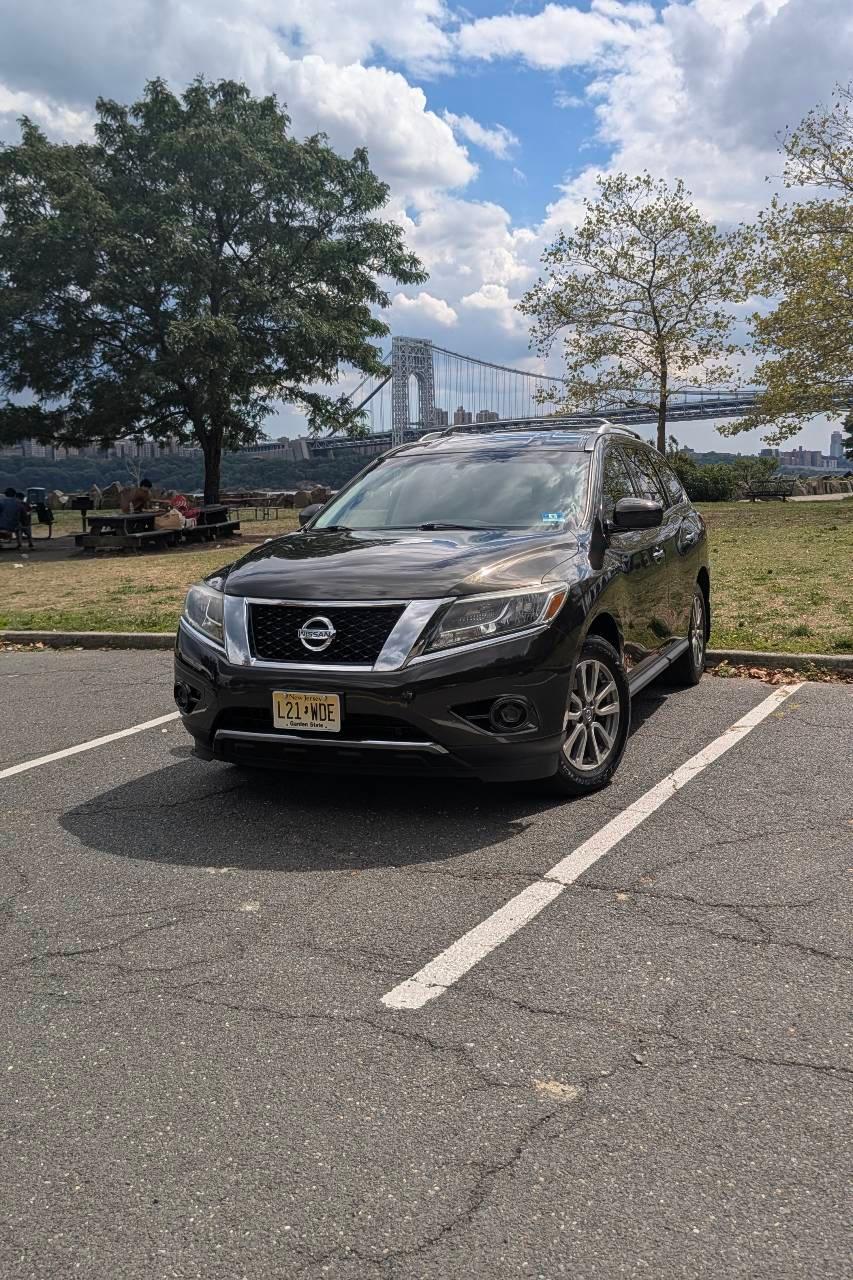 Nissan Pathfinder 2015 in 