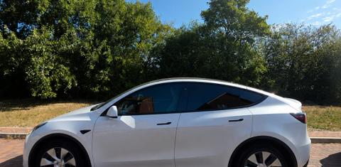 Tesla Model Y 2022