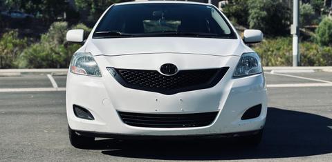 Toyota Yaris 2012