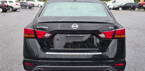 Nissan Altima 2025