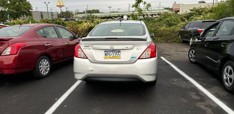 Nissan Versa 2015