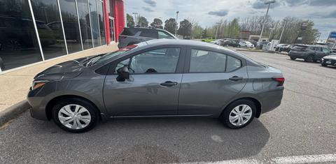 Nissan Versa 2025