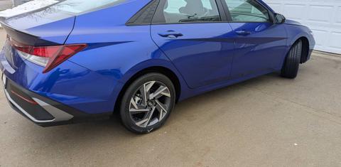Hyundai Elantra 2025