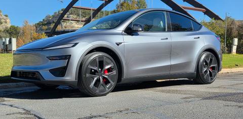 Tesla Model Y 2026