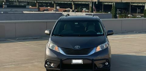 Toyota Sienna 2014