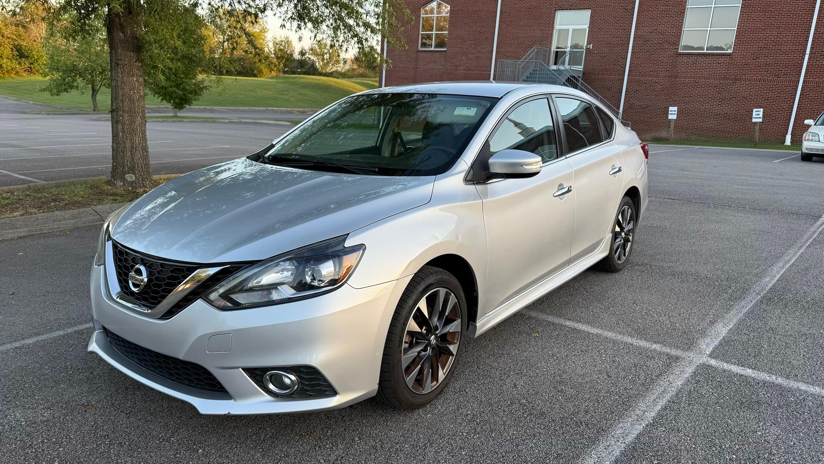 Nissan Sentra 2017 in 
