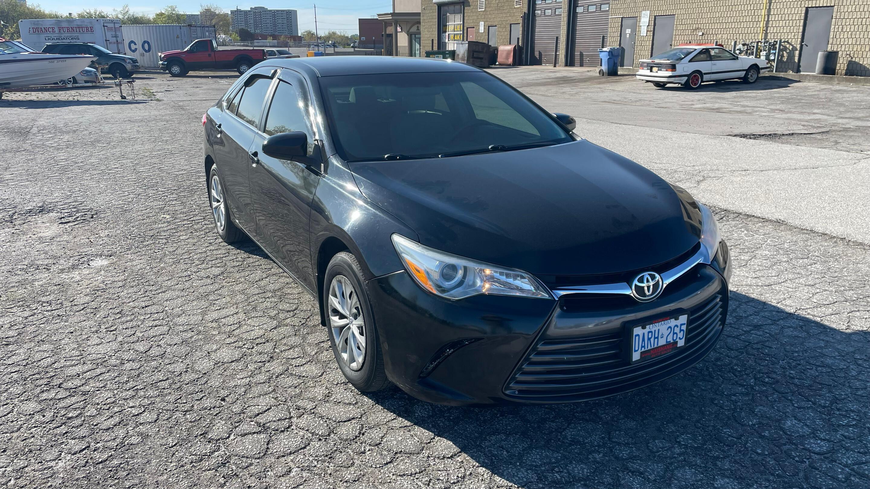 Toyota Camry 2015 à 