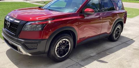Nissan Pathfinder 2023