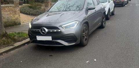 Mercedes-Benz GLA 2021