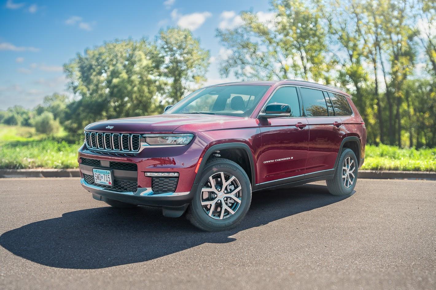 Jeep Grand Cherokee L 2025 in Roseville, MN