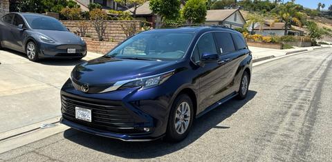 Toyota Sienna 2026