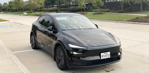 Tesla Model Y 2026