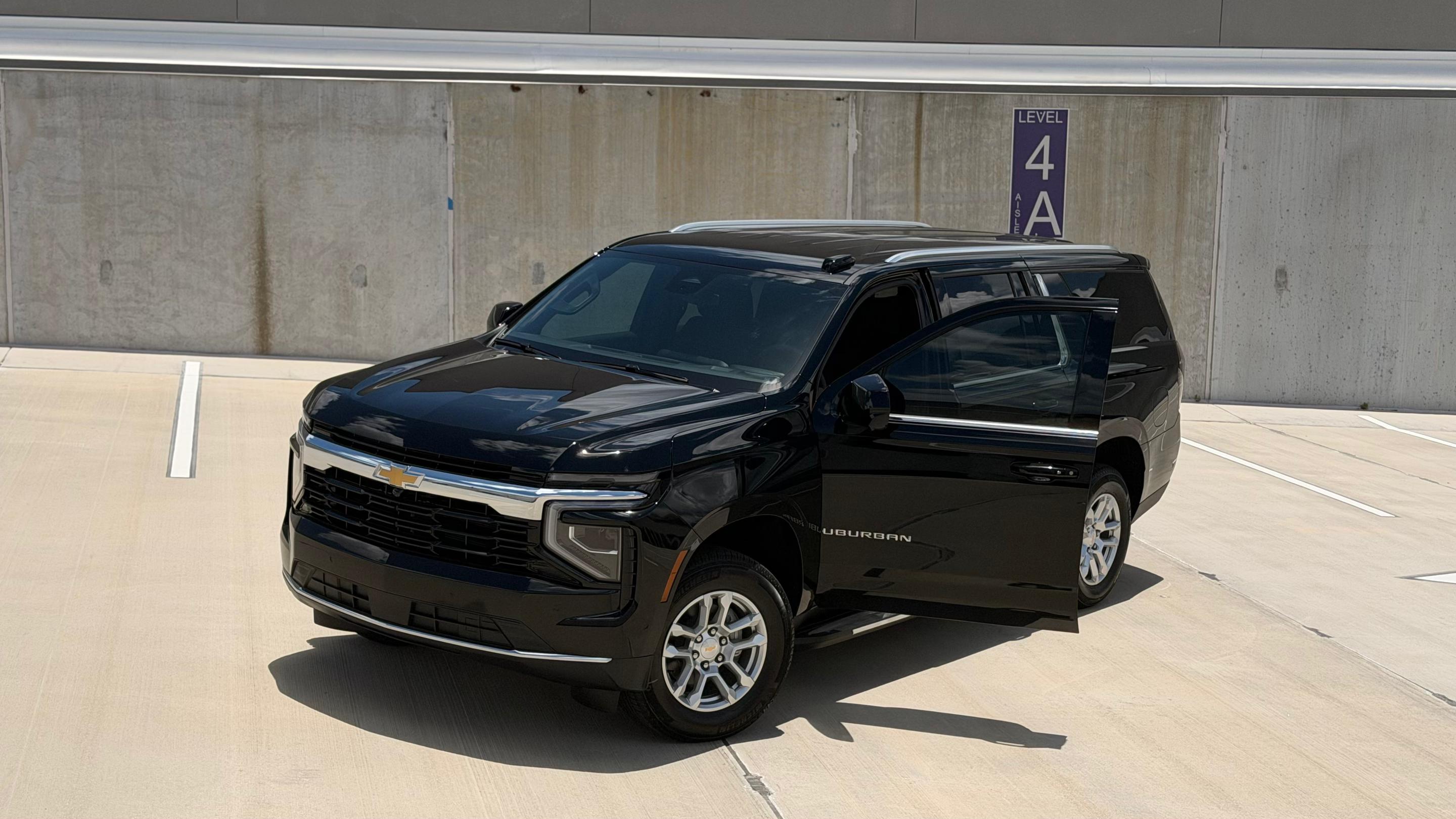 Chevrolet Suburban 2026 in Orlando, FL