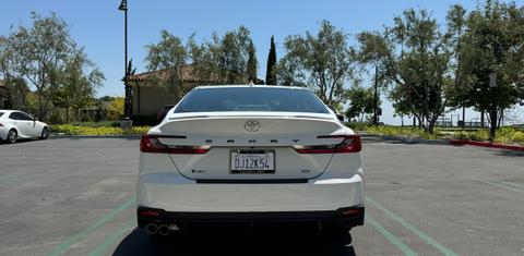 Toyota Camry Hybrid 2025