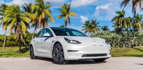Tesla Model 3 2022