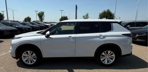 Mitsubishi Outlander 2026