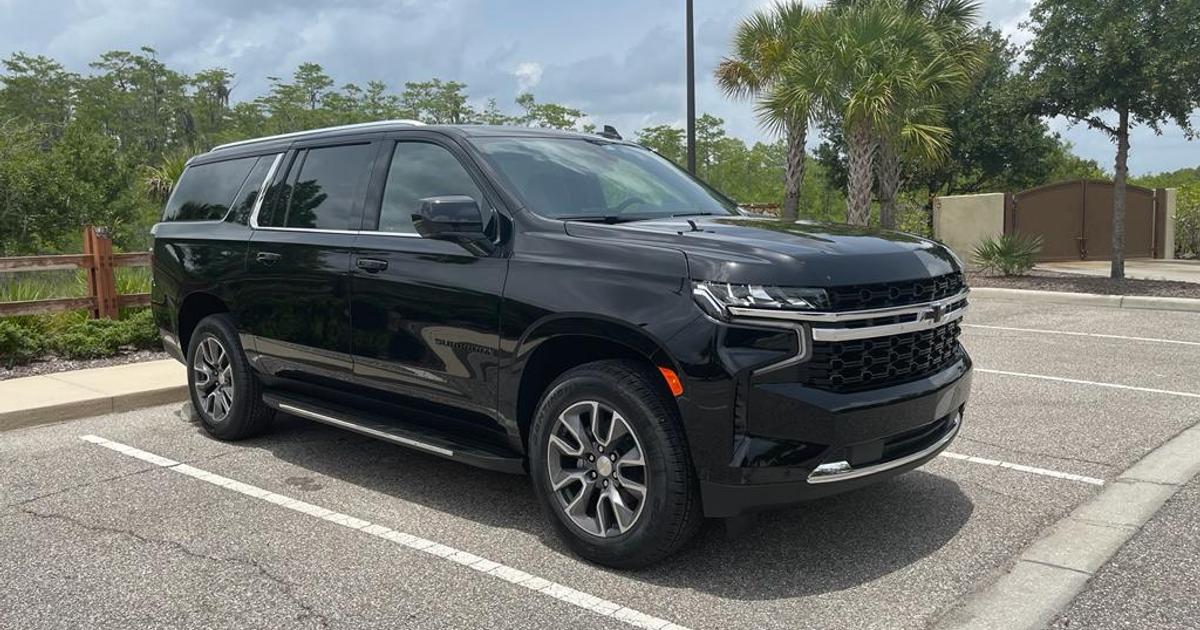 Chevrolet Suburban 2022 rental in Orlando, FL by Rodrigo P. Turo