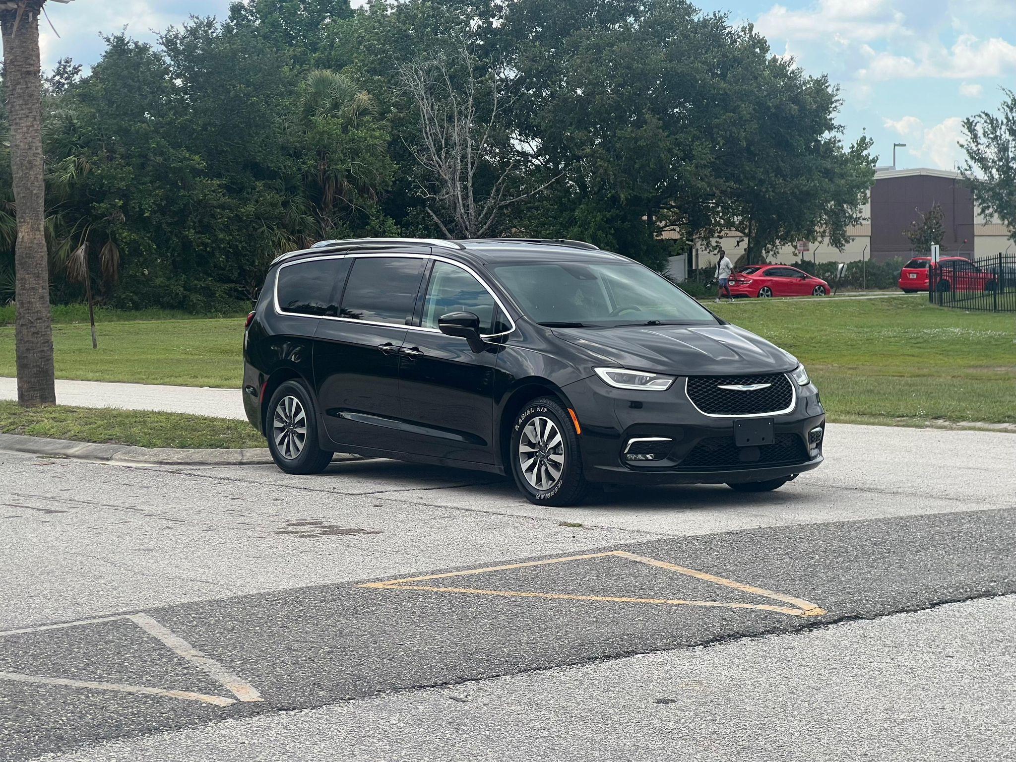Chrysler Pacifica 2021 in 