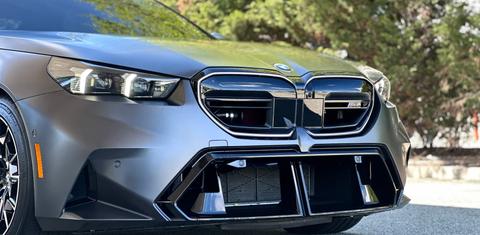 BMW M5 2025
