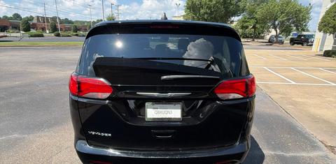 Chrysler Voyager 2024